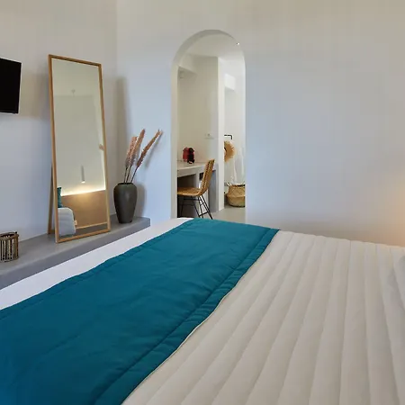 Symmetry Hotel Akrotírion